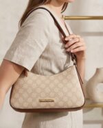 SHOULDER BAG CAMEL